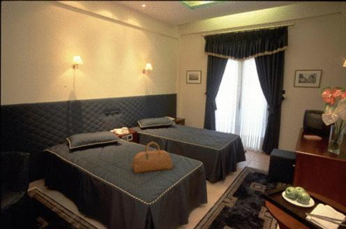 Diakonia Hotel เทสซาโลนิกิ ห้อง รูปภาพ